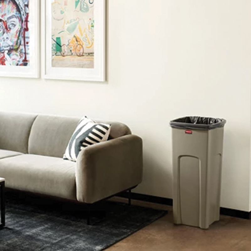 Rubbermaid Untouchable 23 Gal. Square Beige