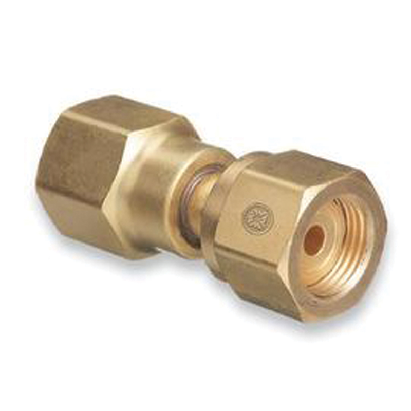 Adaptor Cylinder CGA 320 to CGA580 Brass